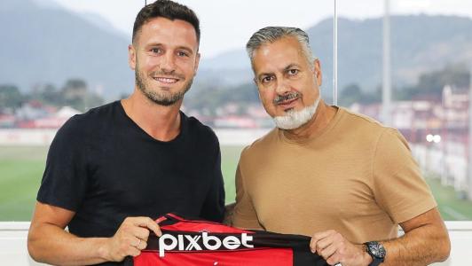 Saúl e José Boto, no anúncio do espanhol como jogador do Flamengo