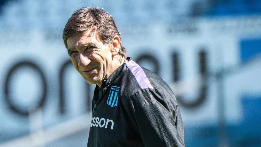 Técnico do Racing define semifinal com o Flamengo: 'Não tem que competir, tem que ganhar'