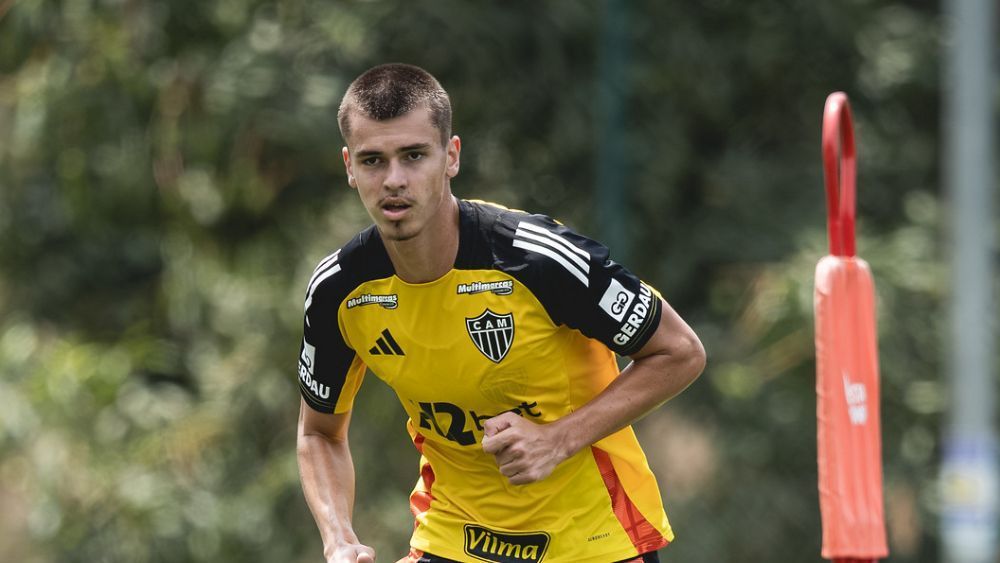 Cotado para jogar clássico, zagueiro do Atlético é convocado para Copa do Mundo Sub-17