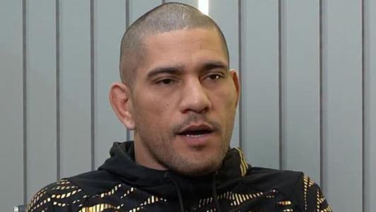 Alex Poatan, campeão dos meios pesados do UFC