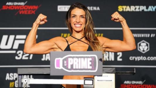 Mackenzie Dern, lutadora brasileira do UFC