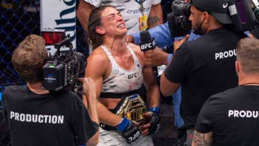 Mackenzie Dern ganha cinturão peso-palha do UFC