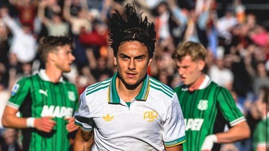 Paulo Dybala, da Roma, comemora gol sobre o Sassuolo