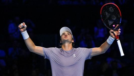 João Fonseca em comemoração no ATP 500 da Basileia