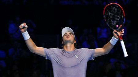 João Fonseca em comemoração no ATP 500 da Basileia
