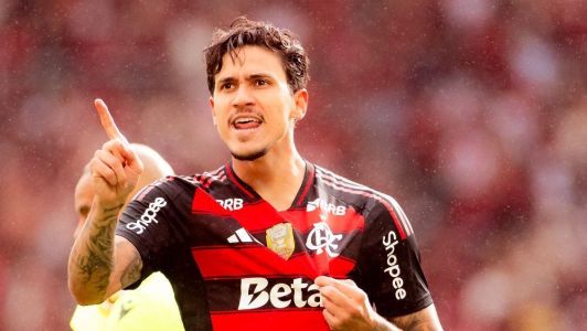 Pedro em jogo pelo Flamengo