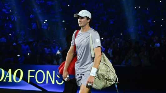 João Fonseca em ação no Masters 1000 de Paris