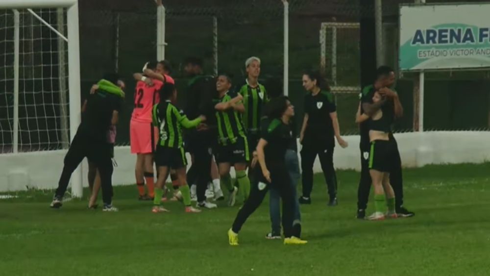 Nos pênaltis, América vence Atlético e garante vaga na final do Mineiro Feminino