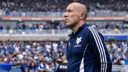 Leonardo Jardim neste domingo (9) no duelo entre Cruzeiro x Fluminense pelo Brasileiro