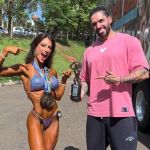 Influenciadora ex-‘De Férias com o Ex’ estreia no fisiculturismo com medalha