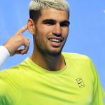 Alcaraz vence, evita confronto com Sinner na semi do Finals e garante top 1 da ATP