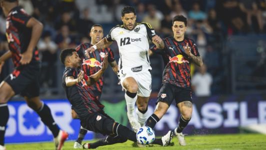 RB Bragantino e Atlético se enfrentaram neste domingo (16) pelo Brasileirão