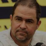 Bielsa rasga elogios a time de técnico brasileiro: 'Um dos melhores do mundo'