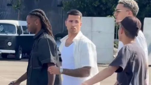 João Cancelo, lateral do Al-Hilal, marca presença na Neo Química Arena para a partida entre Corinthians x Botafogo