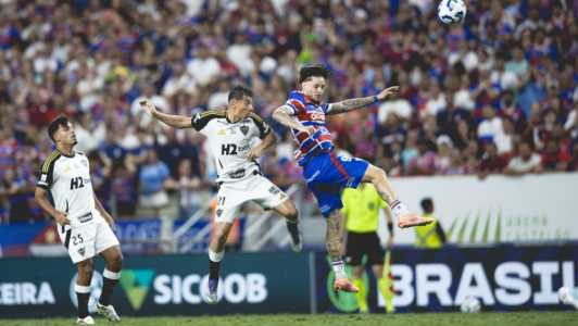 Fortaleza e Atlético se enfrentaram na Arena Castelão neste domingo (30) pelo Brasileiro
