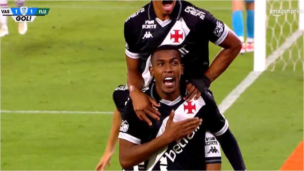 Vasco x Fluminense: Rayan marca e manda recado à torcida na comemoração
