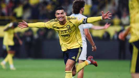 Cristiano Ronaldo balançou as redes duas vezes neste sábado (27)