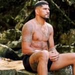 Alex Poatan publica mensagem enigmática após fim de namoro com estrela do UFC