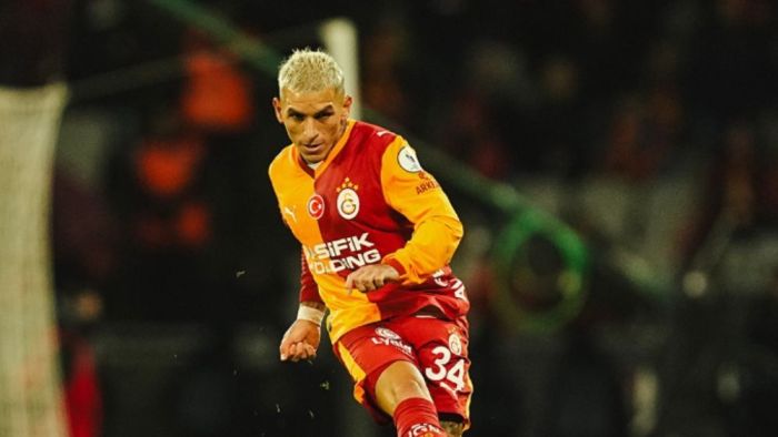 Lucas Torreira, volante do Galatasaray-TUR, é alvo do Atlético no mercado Lucas Torreira, volante do Galatasaray-TUR, é alvo do Atlético no mercado