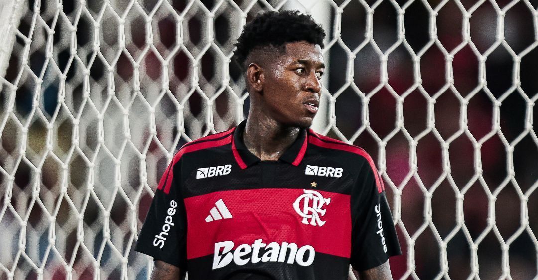 Vitão abre o jogo sobre estreia ‘antecipada’ e disputa por titularidade no Flamengo