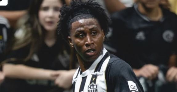 Angelo Preciado, jogador do Atlético