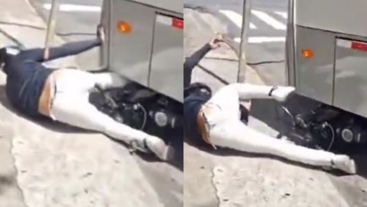 Ônibus avançou sobre motocicleta e piloto foi arrastado por poucos metros