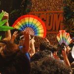 Você sabe a história do leque? Acessório é típico no Carnaval e virou símbolo da comunidade LGBT