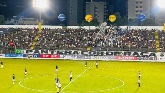 Betim e Democrata se enfrentaram neste sábado (14) pelo Mineiro