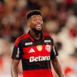 Flamengo: Emerson Royal é direto sobre cobrança da torcida e exalta Filipe Luís