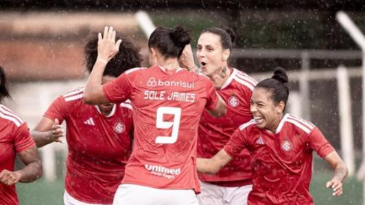 Internacional e América se enfrentaram neste sábado (21), pela segunda rodada do Brasileiro Feminino