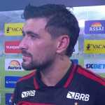 Arrascaeta reage à marca histórica pelo Flamengo e é direto sobre protestos no Maracanã