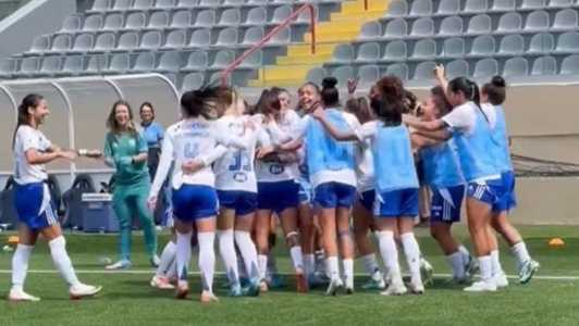 Cruzeiro vira sobre Palmeiras e fica perto de vaga na final do Brasileiro Feminino