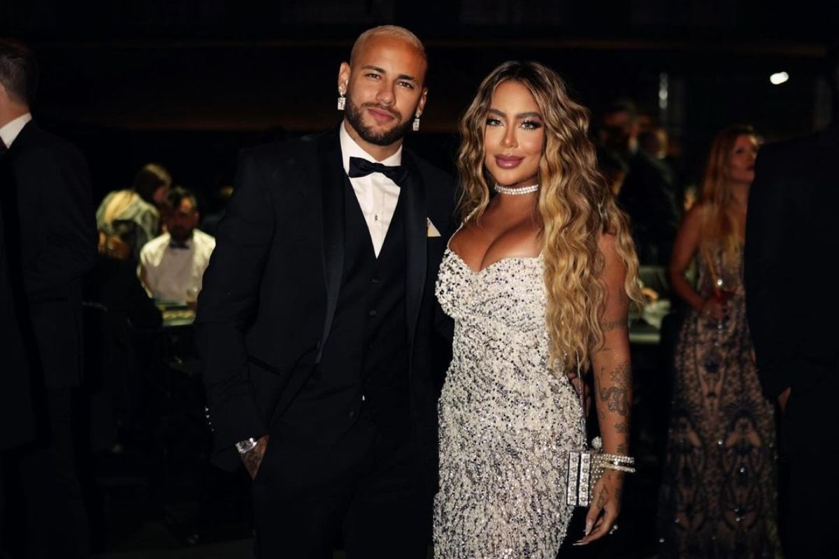 Irmã de Neymar presenteia terceira filha do jogador; veja imagens