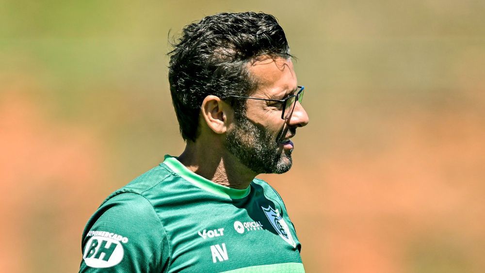 Com novidades, América dá sequência à preparação para duelo com Operário