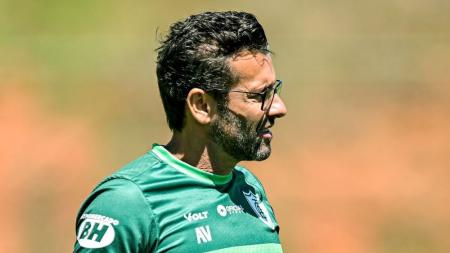 Com novidade, América dá sequência à preparação para duelo com Operário