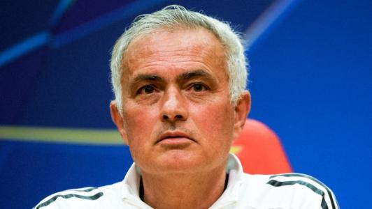 José Mourinho, treinador do Benfica