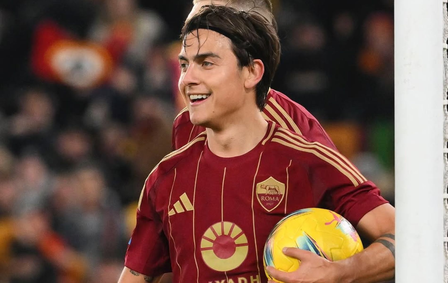 Roma bate Genoa e mantém sequência invicta no Italiano
