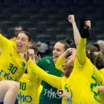 Brasil vence Angola e garante vaga antecipada nas quartas do Mundial Feminino de Handebol