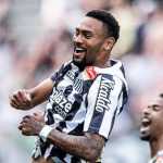 Santos vence Brusque, assume liderança da Série B e dá sobrevida a Carille