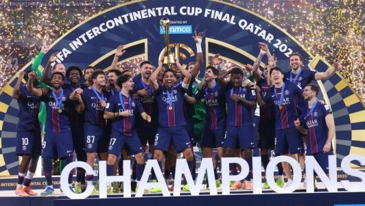 Jogadores do PSG celebram título do Intercontinental sobre o Flamengo