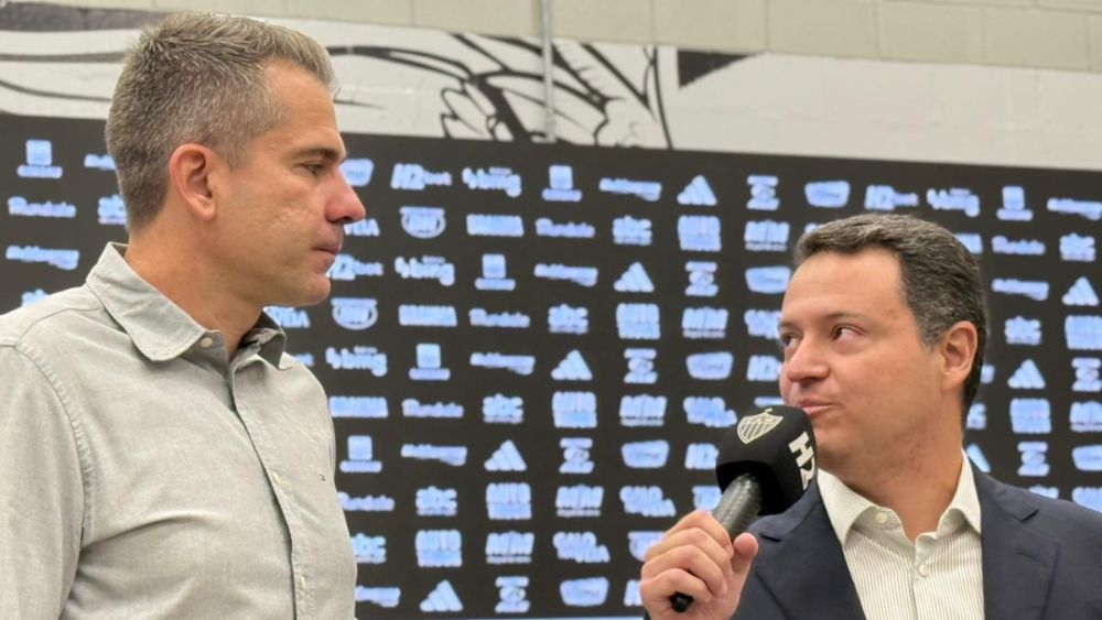 Victor Bagy é homenageado por investidor do Atlético após deixar clube