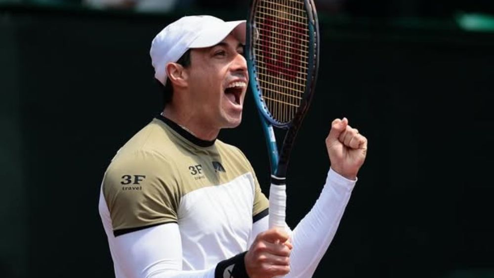 Aos 36 anos, Fernando Romboli vive ‘ano mágico’ e chega ao top 1 do Brasil nas duplas