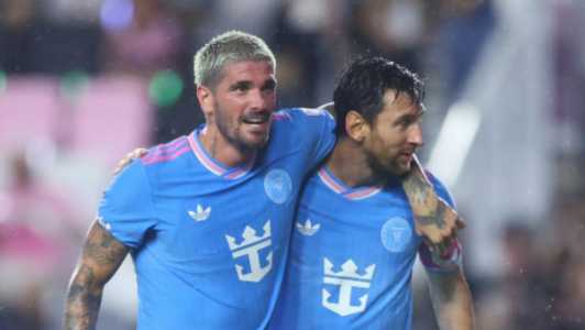 Messi e De Paul na partida do Inter Miami deste sábado (4) pela MLS