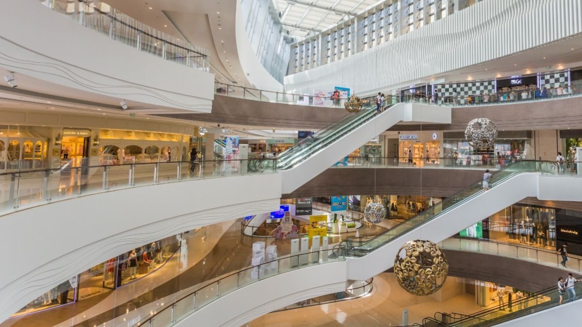 Justiça nega indenização a moradora por transtornos causados por obra em shopping