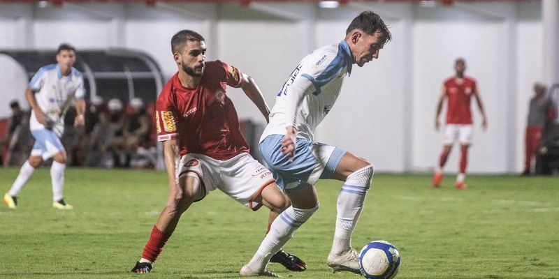 Tombense perde para o CSA com gol no fim e se complica na Série C