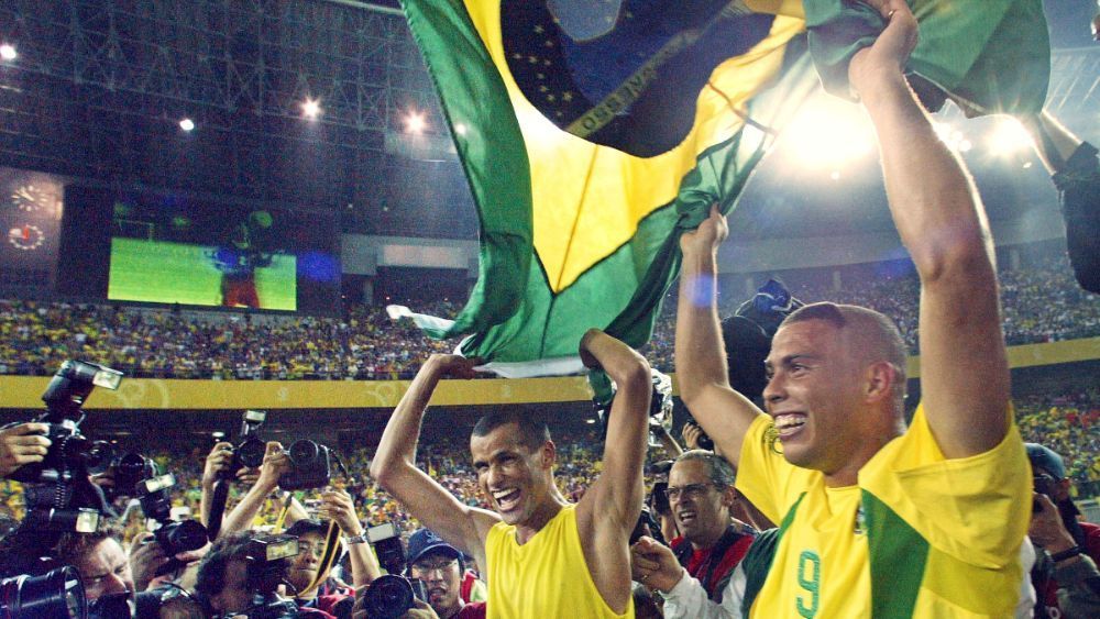 Pentacampeão mundial estará presente no jogo entre Pouso Alegre e Cruzeiro