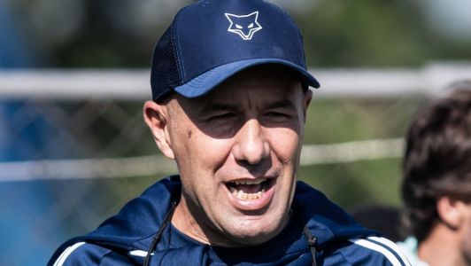 Leonardo Jardim, treinador do Cruzeiro, durante treinamento da equipe