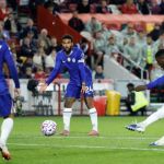 Chelsea sofre gol nos acréscimos e cede empate ao Brentford na Premier League