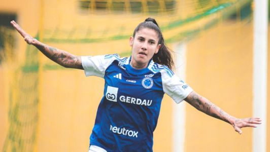 Gaby Soares, autora do primeiro gol das Cabulosas, na goleada por 5 a 0 sobre o Itabirito