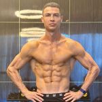 Cristiano Ronaldo publica foto e 'quebra' internet pelo físico surpreendente